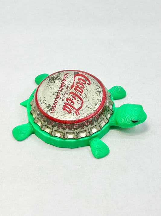 Coca Cola (Vintage) - Bottle Cap Magnet Turtle Shell Shocked Art