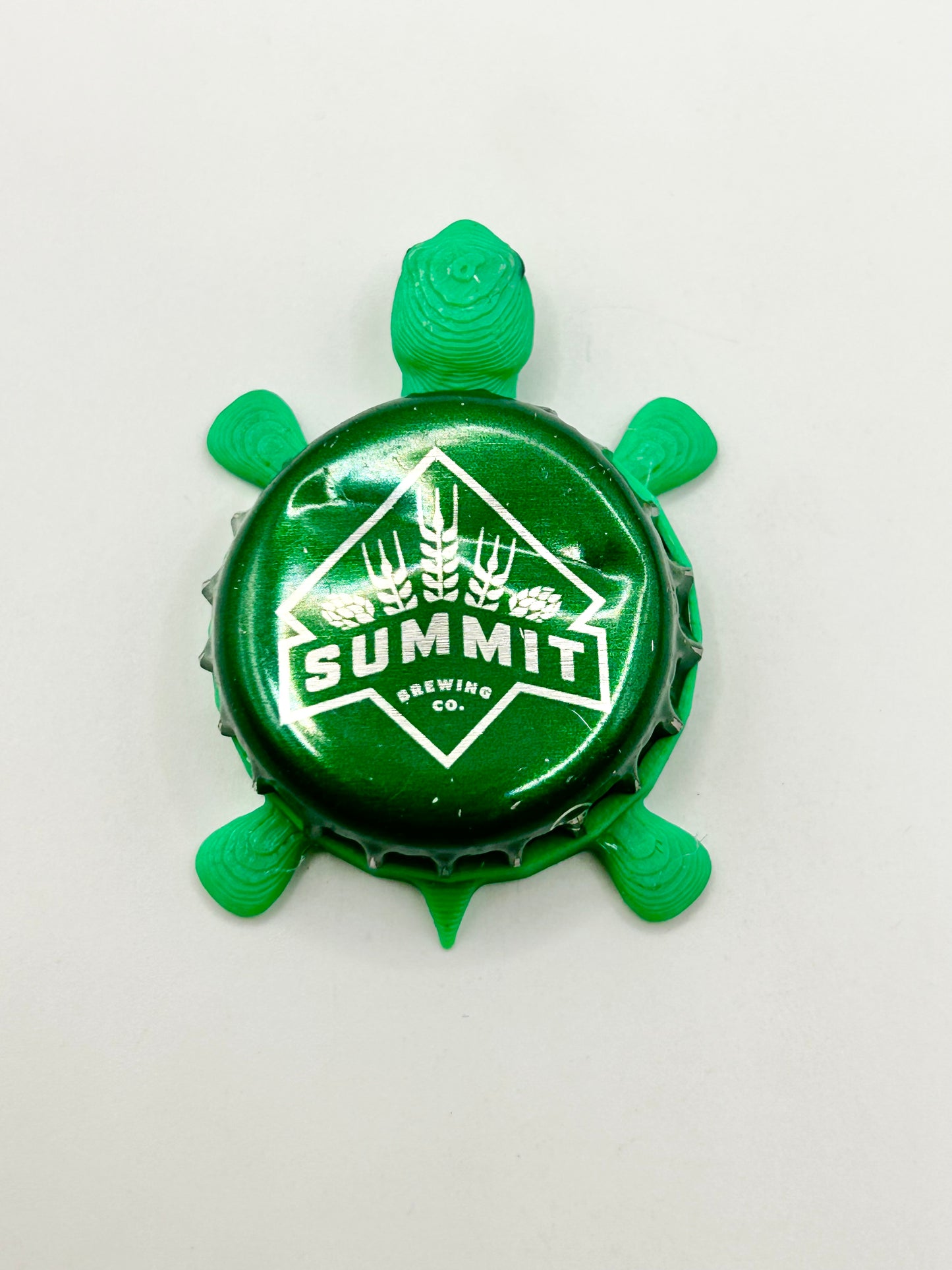 Summit Brewing (Green) - Bottle Cap Magnet Turtle