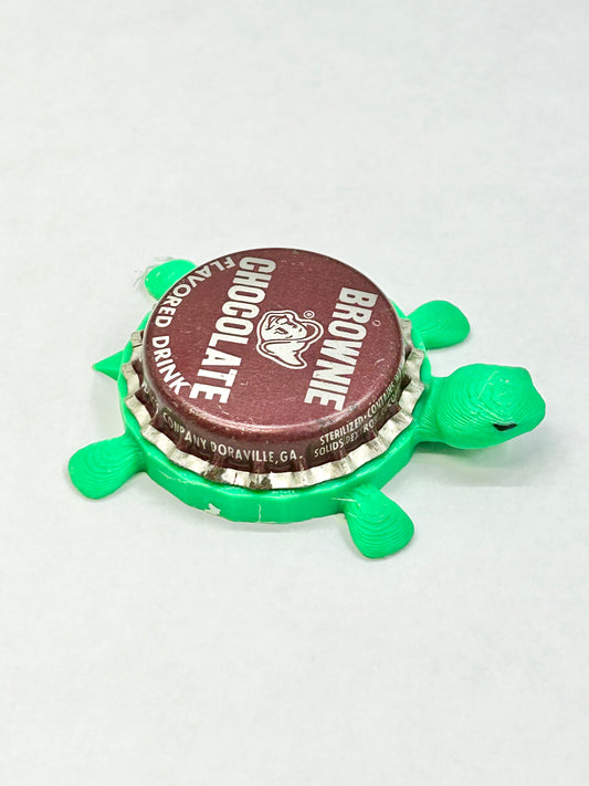 Brownie Chocolate (Vintage) - Bottle Cap Magnet Turtle