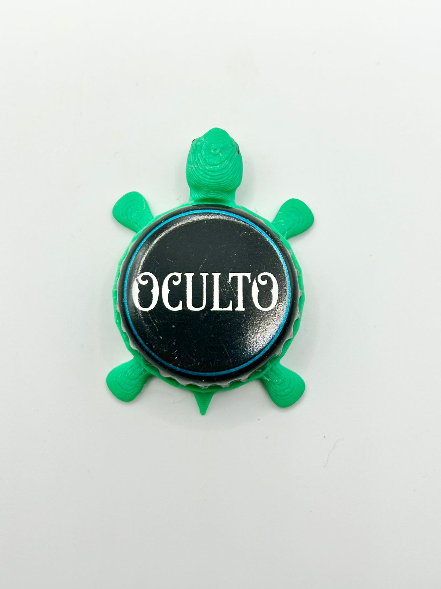 Broken Barrel Brewing (Oculto Text) - Bottle Cap Magnet Turtle
