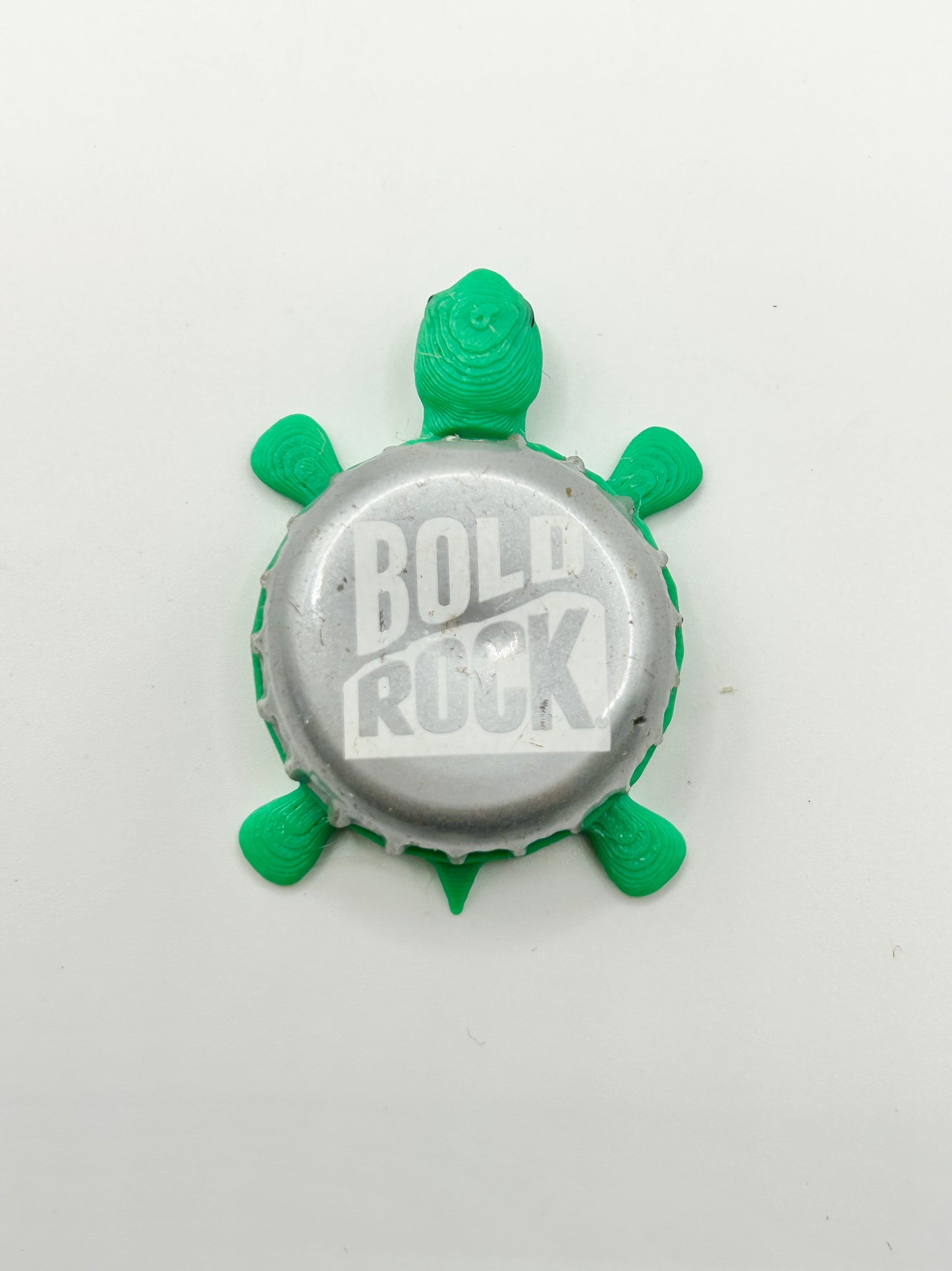Bold Rock (Silver) - Bottle Cap Magnet Turtle