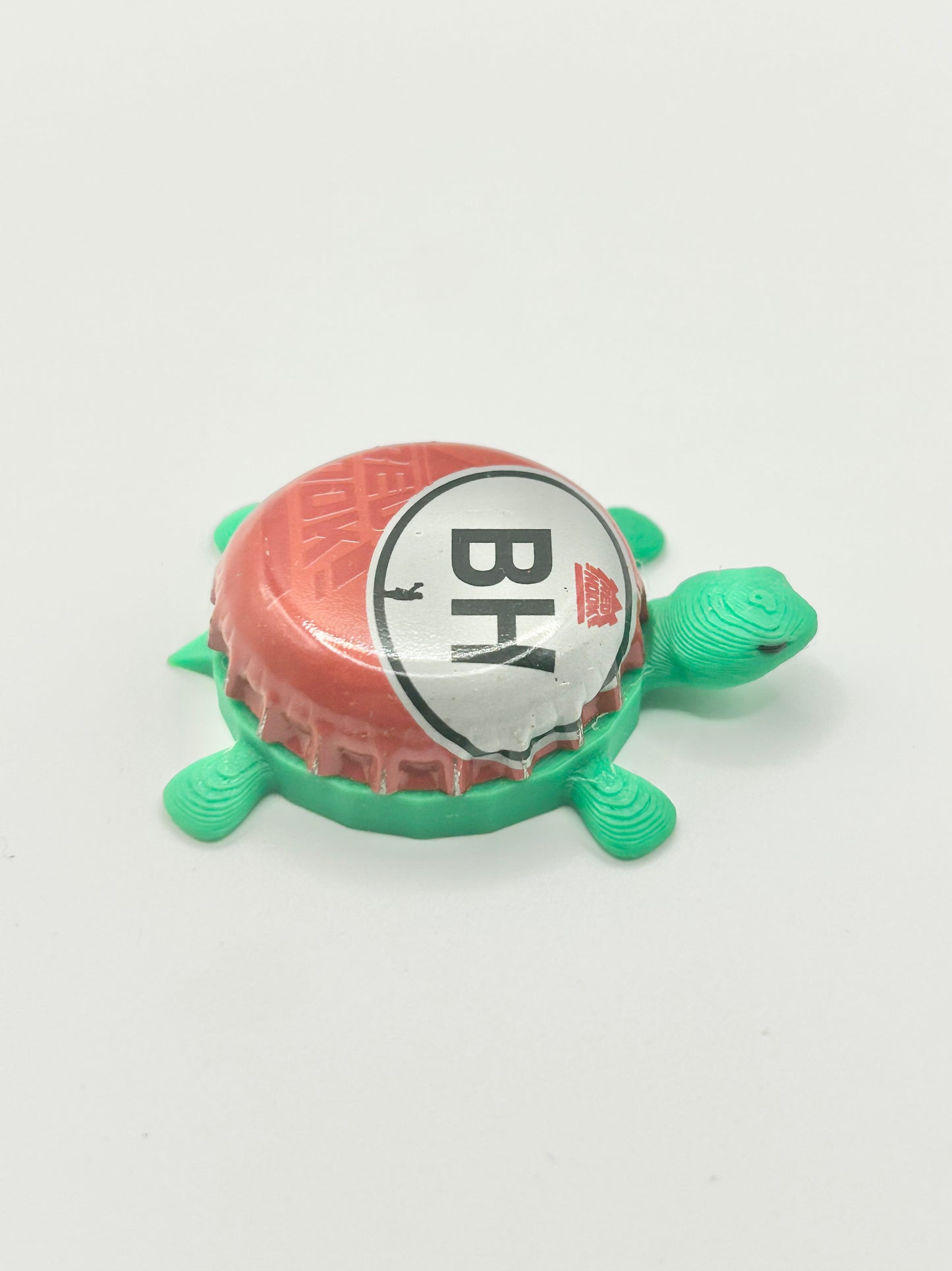 Red Hook Red ESB Extra Special Bitter (BH Ben Harris) - Bottle Cap Magnet Turtle