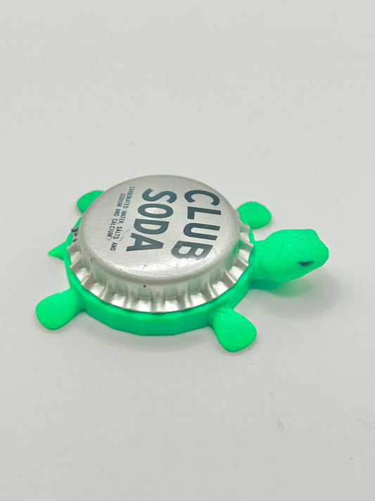 Club Soda (Vintage) - Bottle Cap Magnet Turtle