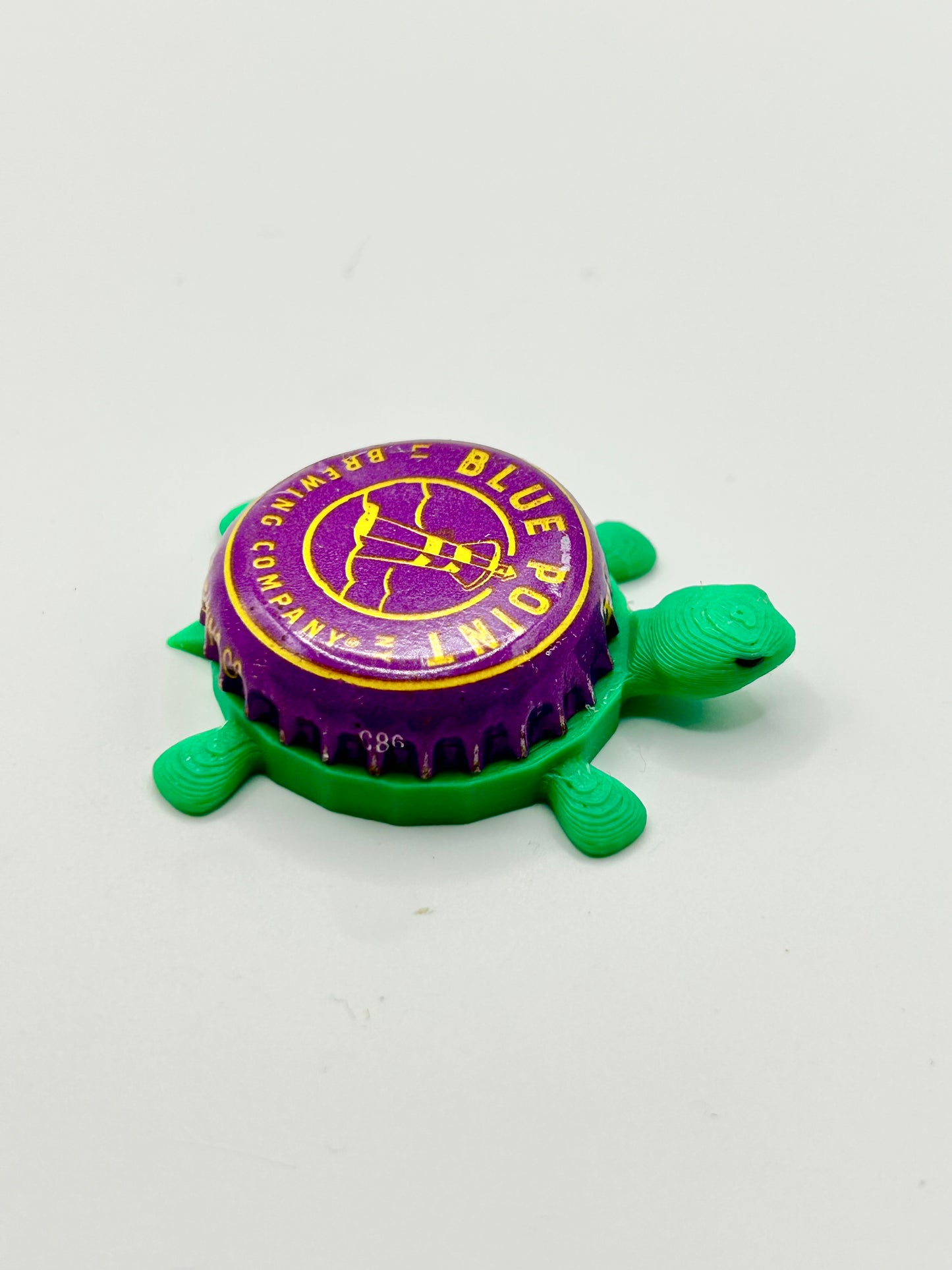 Blue Point Brewing Co (Purple) - Bottle Cap Magnet Turtle