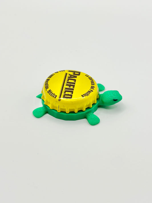 Pacifico - Bottle Cap Magnet Turtle
