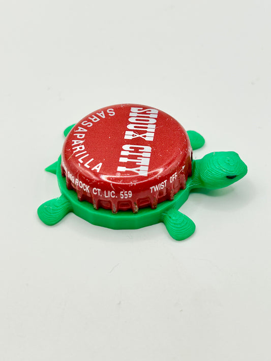 Sioux City Sarsaparilla - Bottle Cap Magnet Turtle
