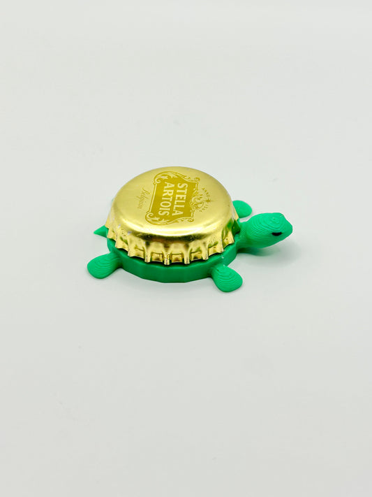Stella Artois (Gold) - Bottle Cap Magnet Turtle