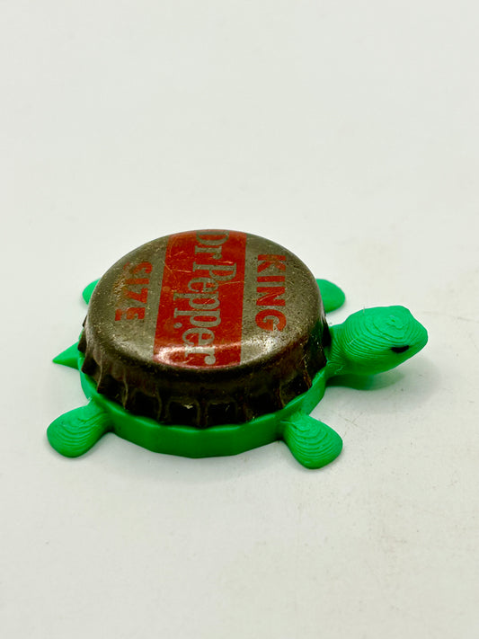 Dr Pepper Soda King Size (Vintage Red Line) - Bottle Cap Magnet Turtle Shell Shocked Art