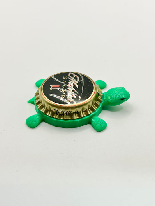 Michelob Lager (Black) - Bottle Cap Magnet Turtle