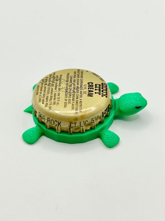 Sioux City Cream (Text) - Bottle Cap Magnet Turtle