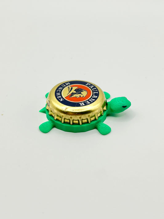 Paulaner Munchen (Gold) - Bottle Cap Magnet Turtle