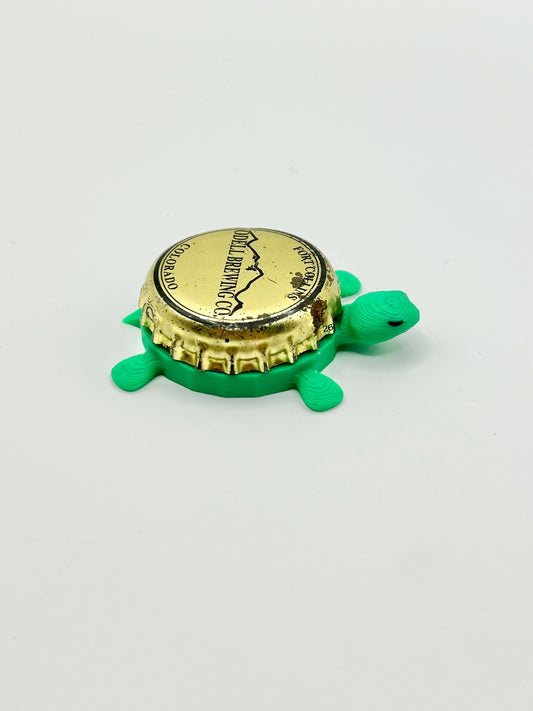 Odell Brewing Co (Vintage Gold) - Bottle Cap Magnet Turtle