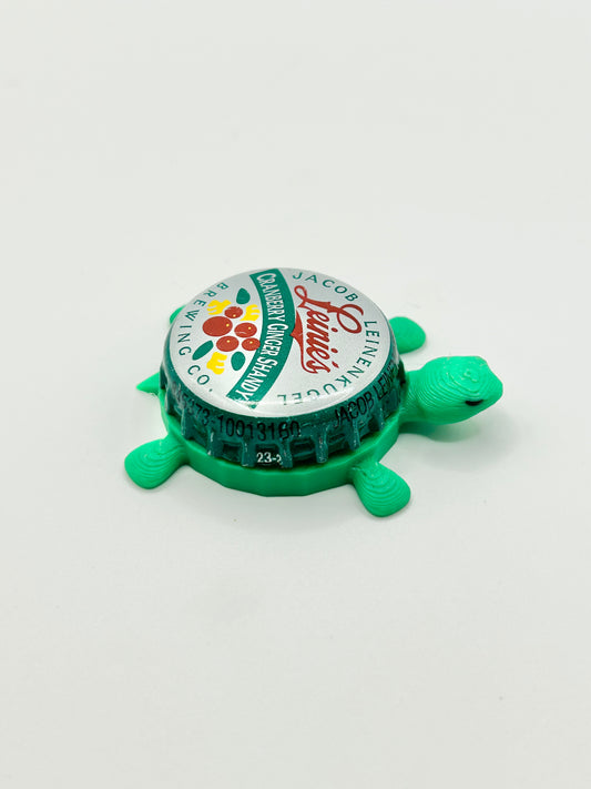 Leinenkugel's Cranberry Ginger Shandy (Green) - Bottle Cap Magnet Turtle