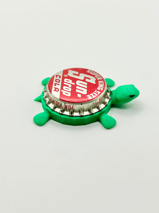 Sun Drop Cola - Bottle Cap Magnet Turtle