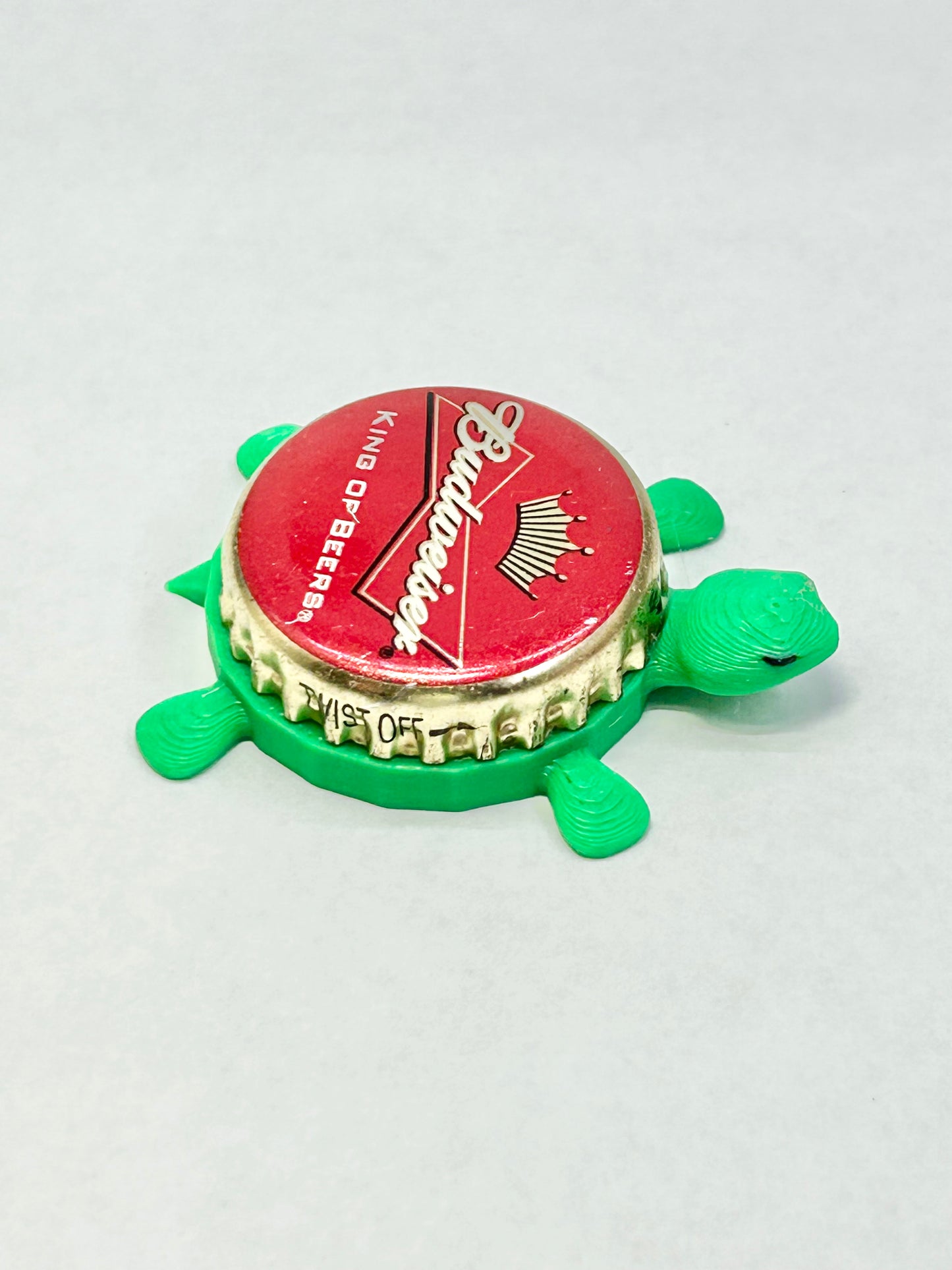 Budweiser King of Beers - Bottle Cap Magnet Turtle