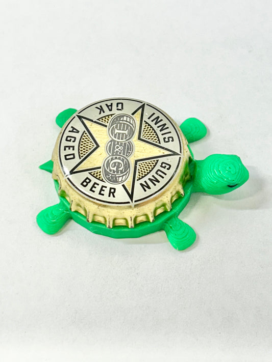 Innis & Gunn Oak Aged Beer - Bottle Cap Magnet Turtle