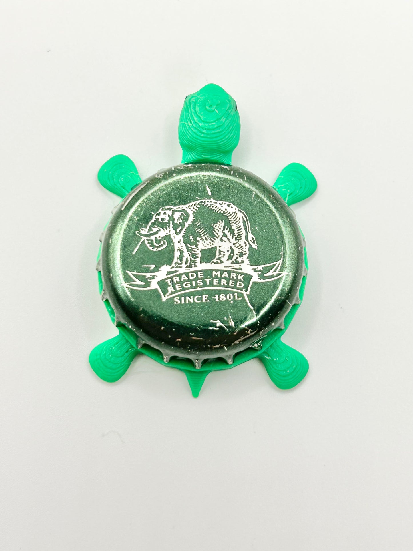 Crabbies (John Crabbies) - Bottle Cap Magnet Turtle