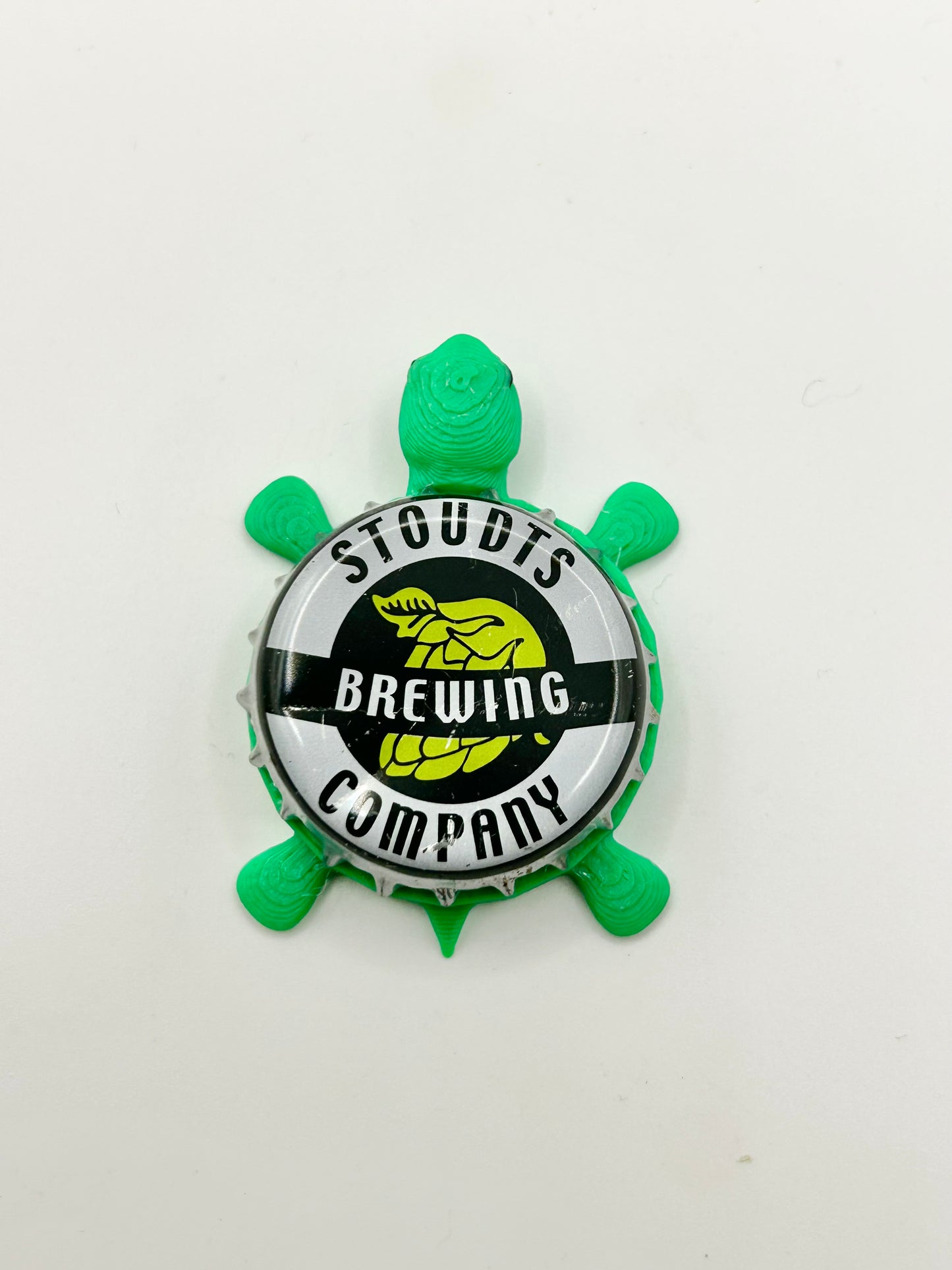 Stoudts Brewing - Bottle Cap Magnet Turtle
