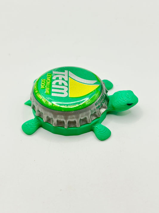 Teem - Bottle Cap Magnet Turtle