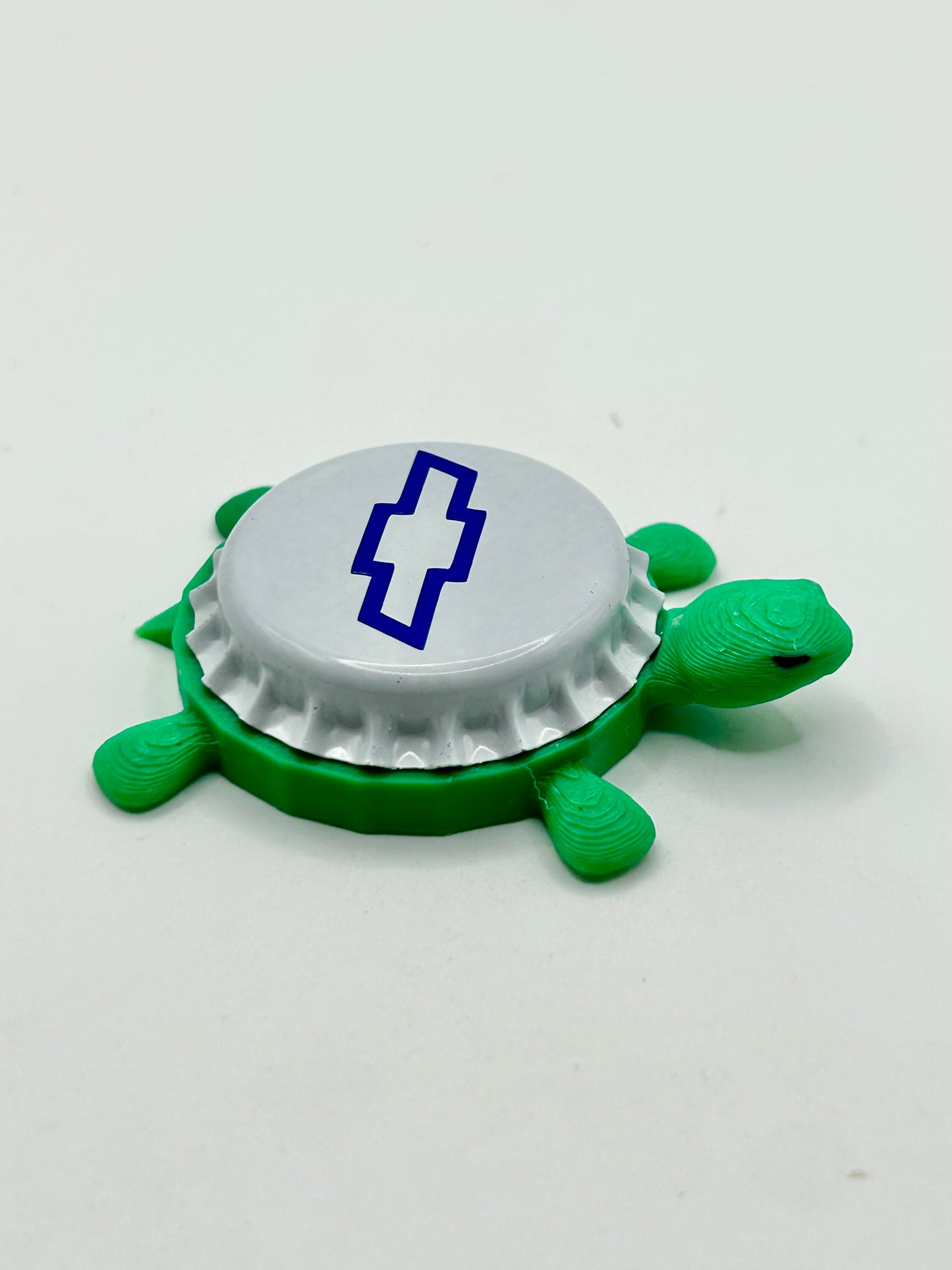 Chevy (Blue) - Bottle Cap Magnet Turtle