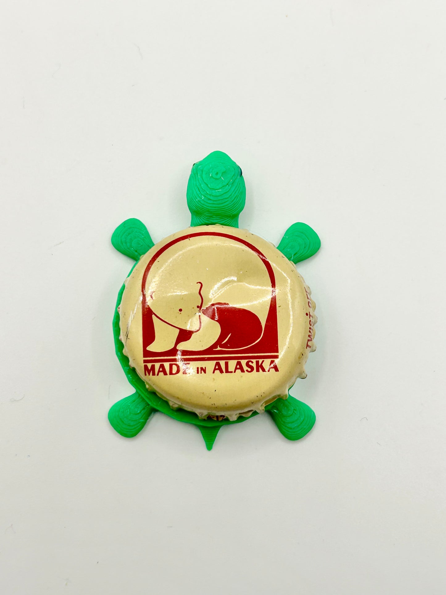 Alaskan Brewing (Beige) - Bottle Cap Magnet Turtle