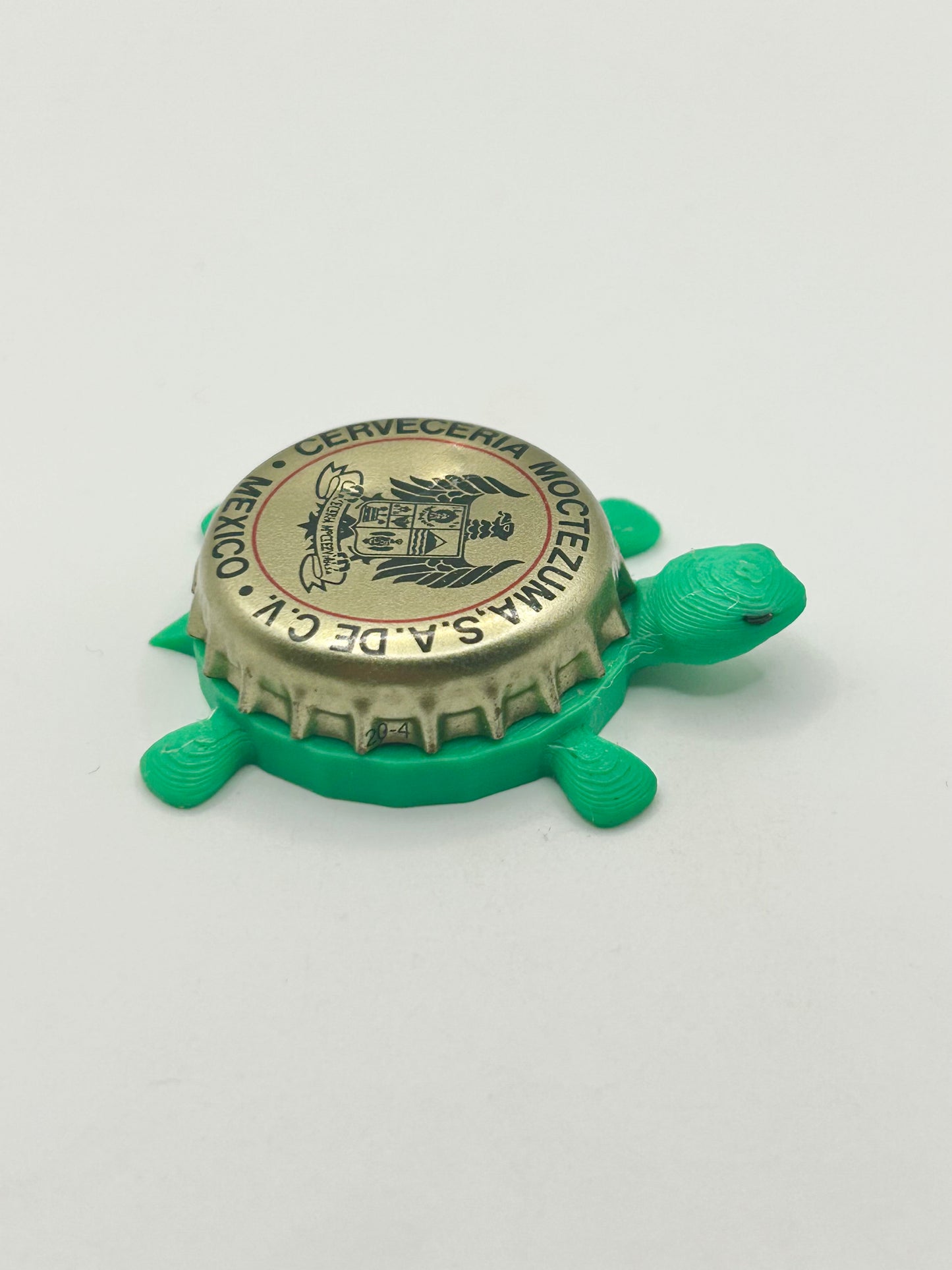 Moctezuma Cerveceria - Bottle Cap Magnet Turtle