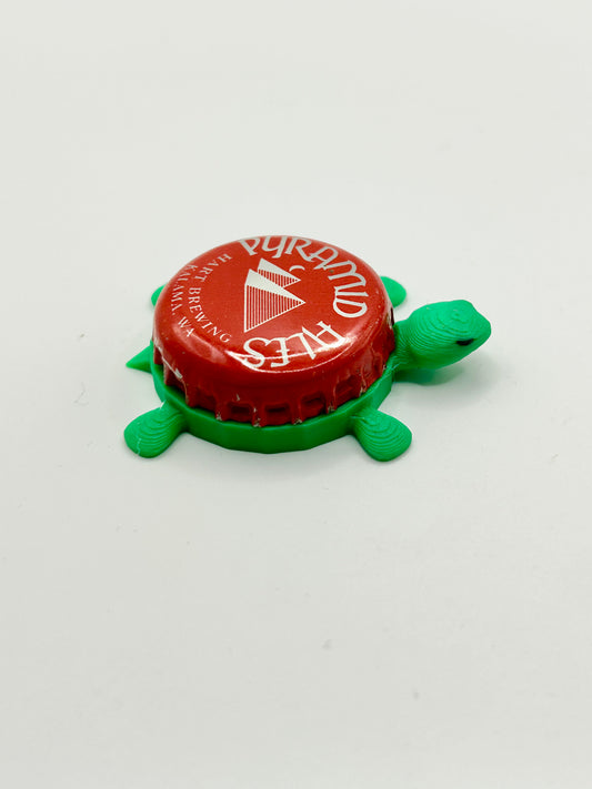 Pyramid Ales Brewing (Vintage - Red) - Bottle Cap Magnet Turtle