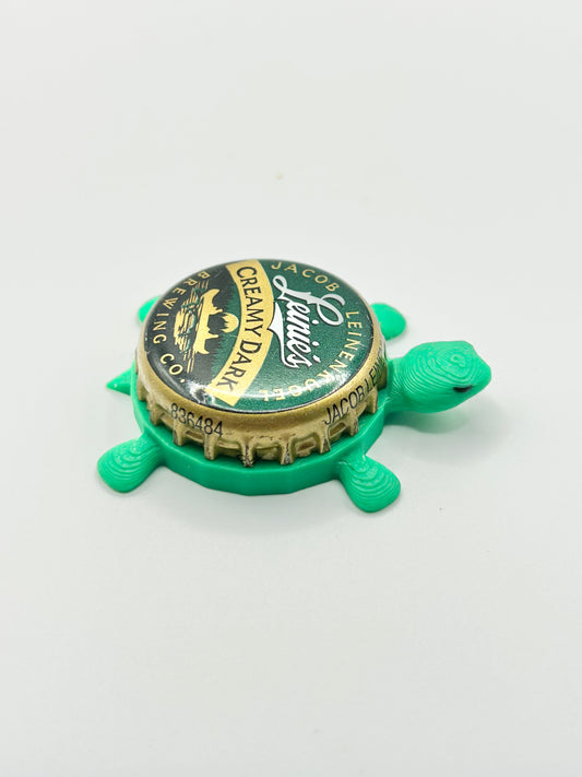 Leinenkugel's Creamy Dark - Bottle Cap Magnet Turtle