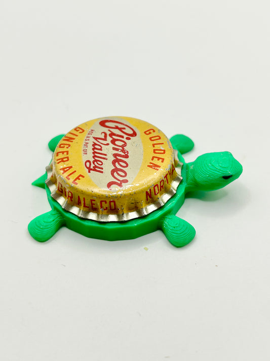 Pioneer Valley Ginger Ale Soda (Vintage) - Bottle Cap Magnet Turtle