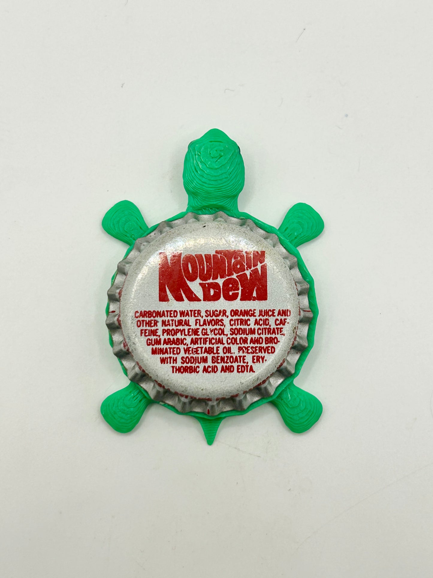 Mountain Dew (Vintage Red) - Bottle Cap Magnet Turtle