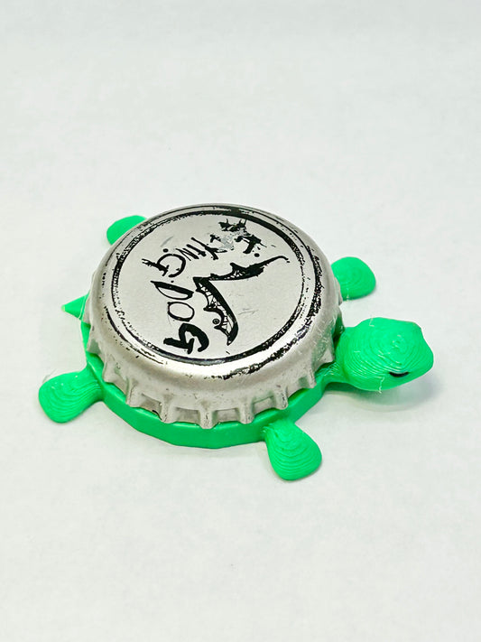 Flying Dog Brewery (Silver) - Bottle Cap Magnet Turtle