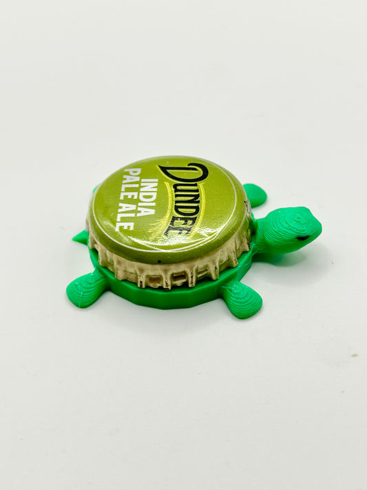 Dundee IPA (India Pale Ale) - Bottle Cap Magnet Turtle