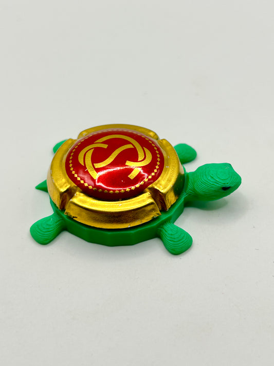 Cartier Champagne - Bottle Cap Magnet Turtle