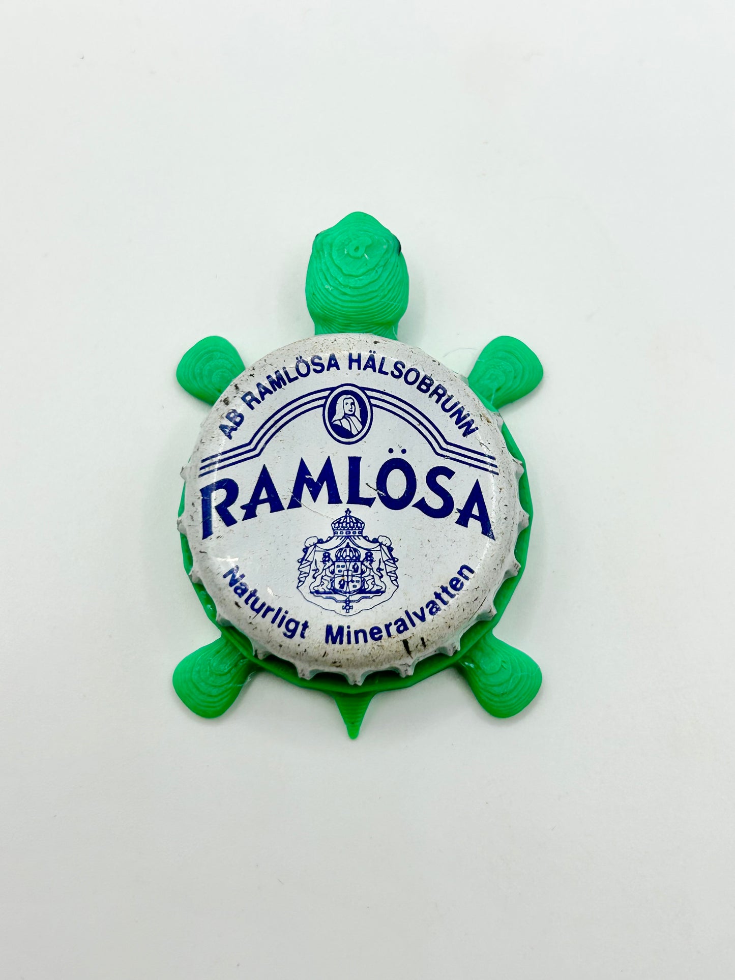 Ramlosa Water (Vintage) - Bottle Cap Magnet Turtle