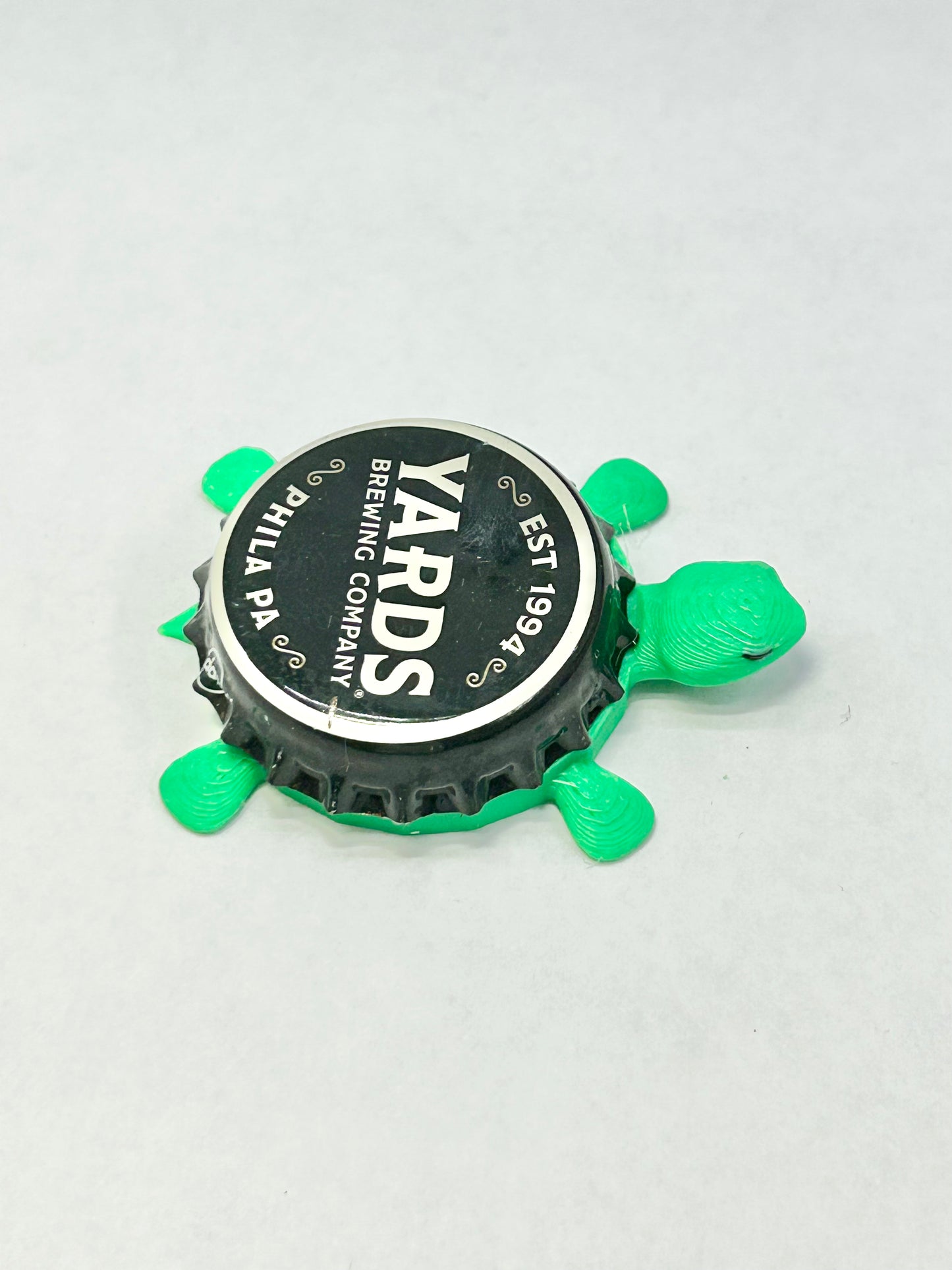 Yards Brewing - Bottle Cap Magnet Turtle