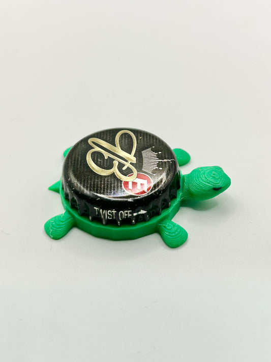Budweiser (Black B with E) - Bottle Cap Magnet Turtle