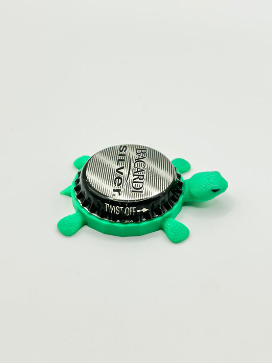Bacardi Silver - Bottle Cap Magnet Turtle
