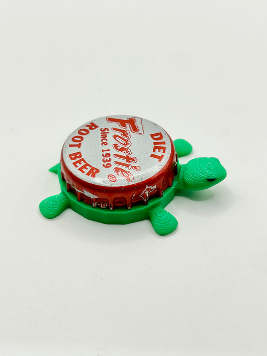 Frostie Diet Root Beer Soda - Bottle Cap Magnet Turtle