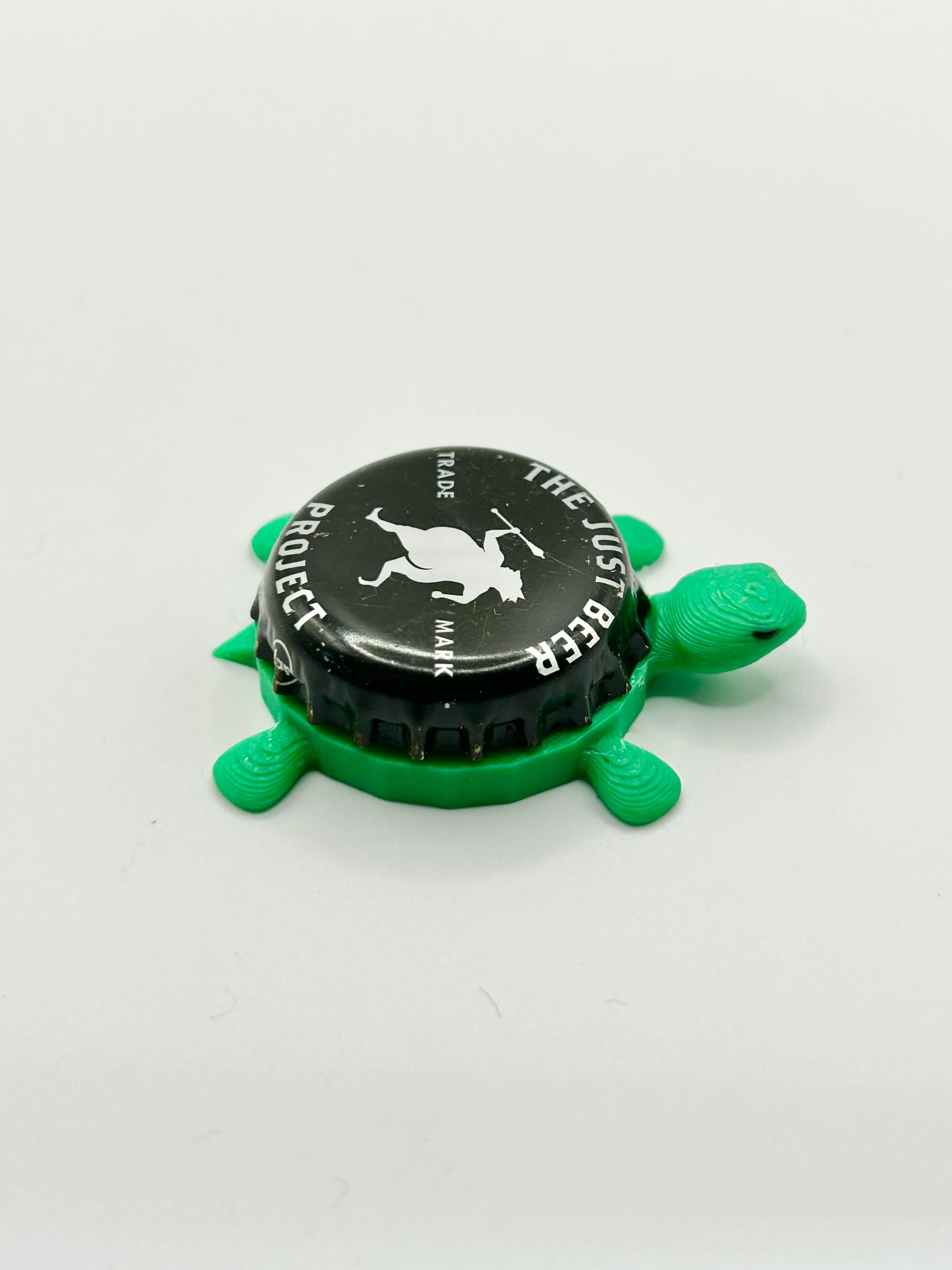 The Just Beer Project - Bottle Cap Magnet Turtle