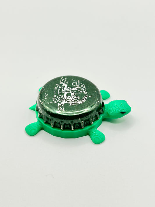 Crabbies (John Crabbies) - Bottle Cap Magnet Turtle