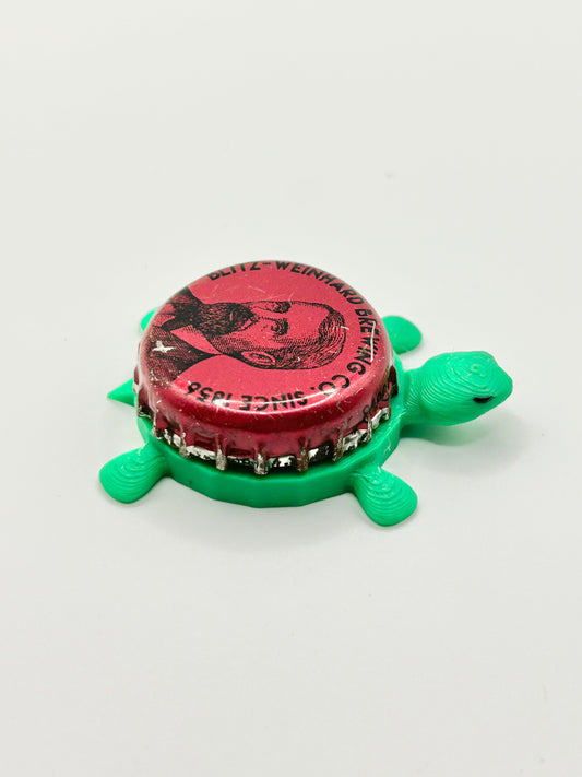 Blitz Weinhard Brewing (Red) - Bottle Cap Magnet Turtle