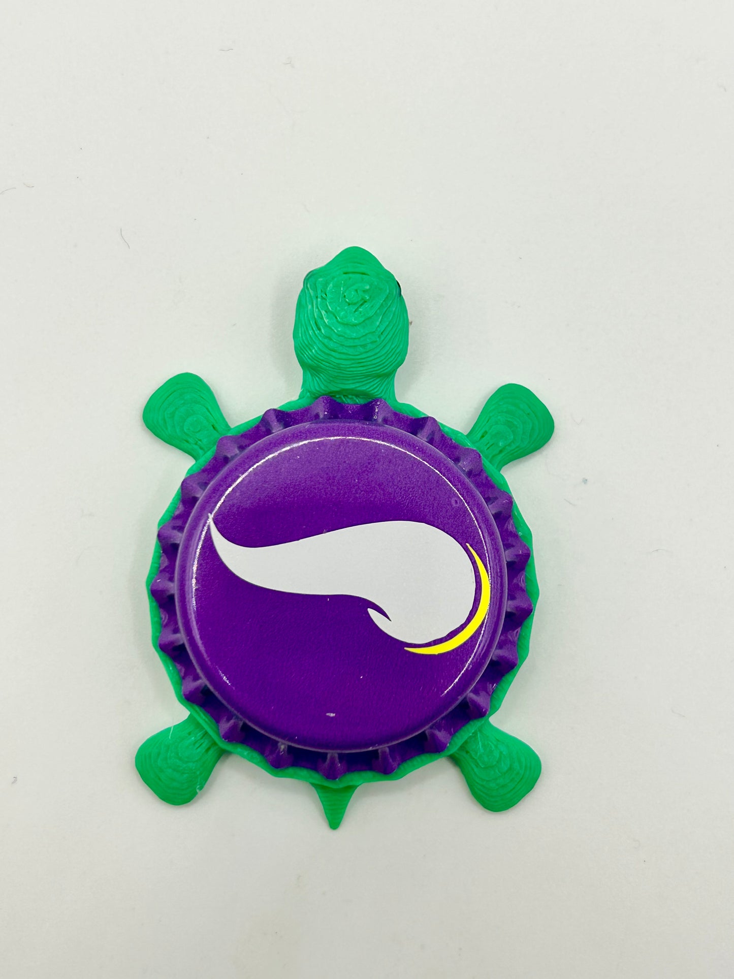 Minnesota Vikings Horn - Bottle Cap Magnet Turtle