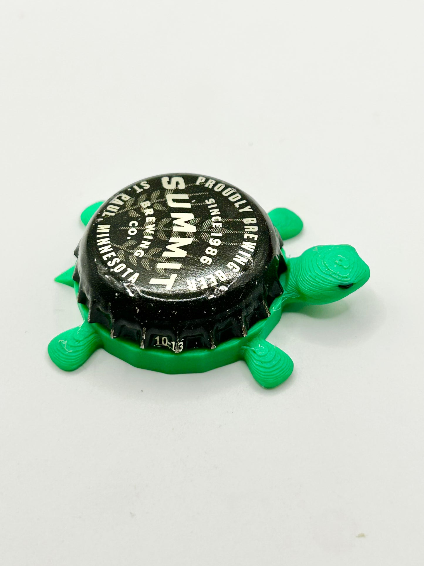 Summit (Since 1986, Black) - Bottle Cap Magnet Turtle