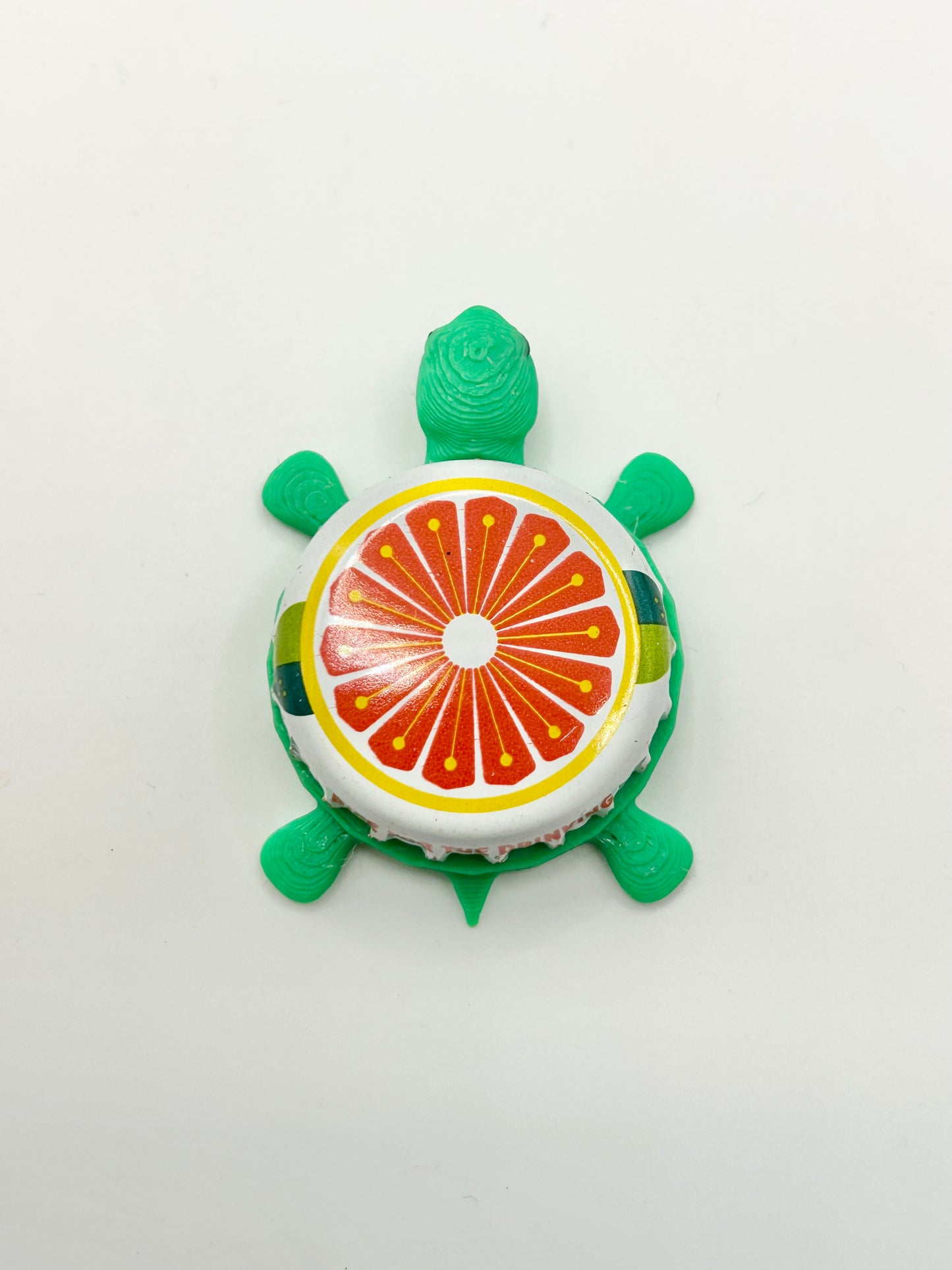 Shiner Ruby Red - Bottle Cap Magnet Turtle