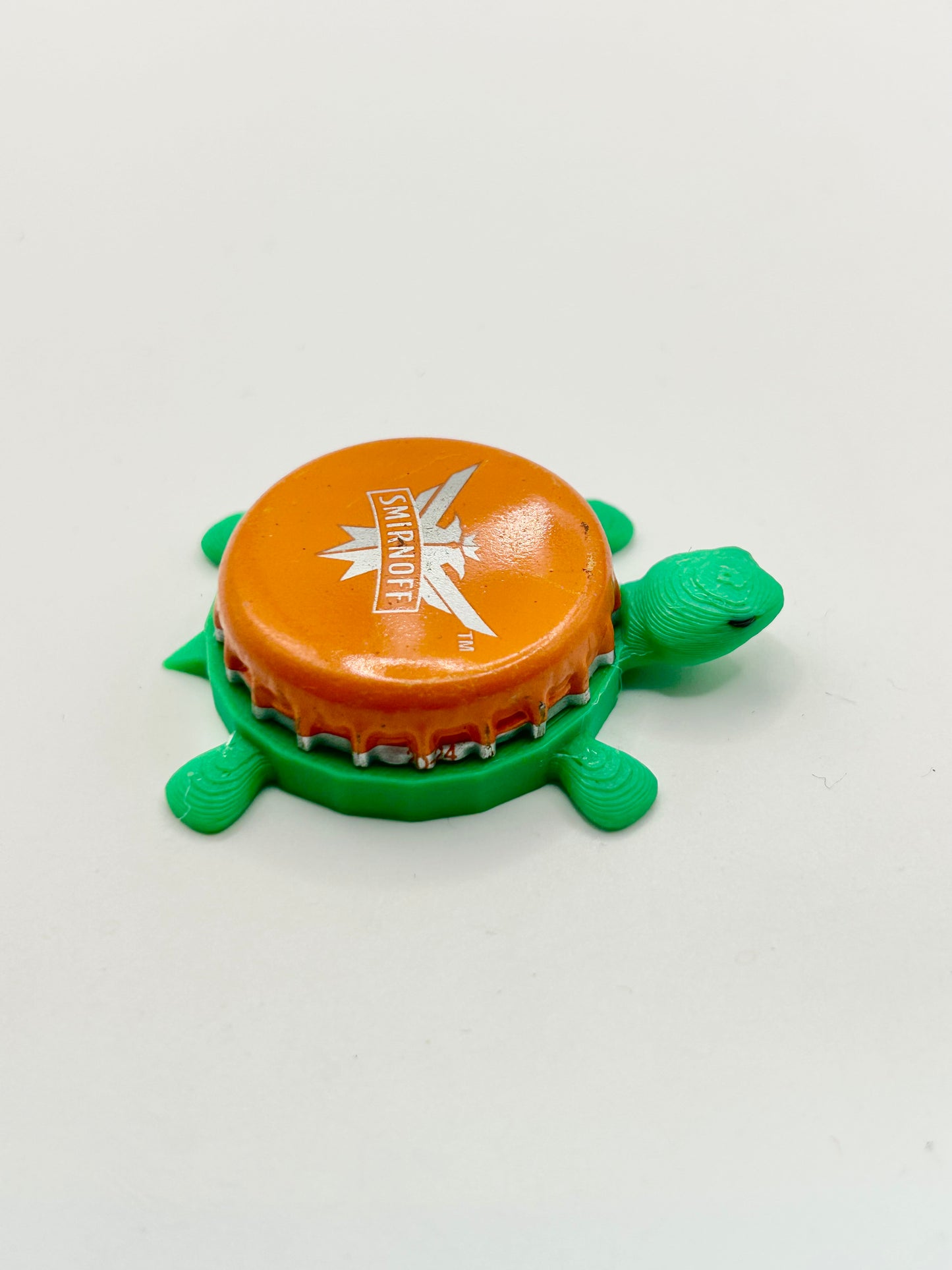 Smirnoff (Orange) - Bottle Cap Magnet Turtle