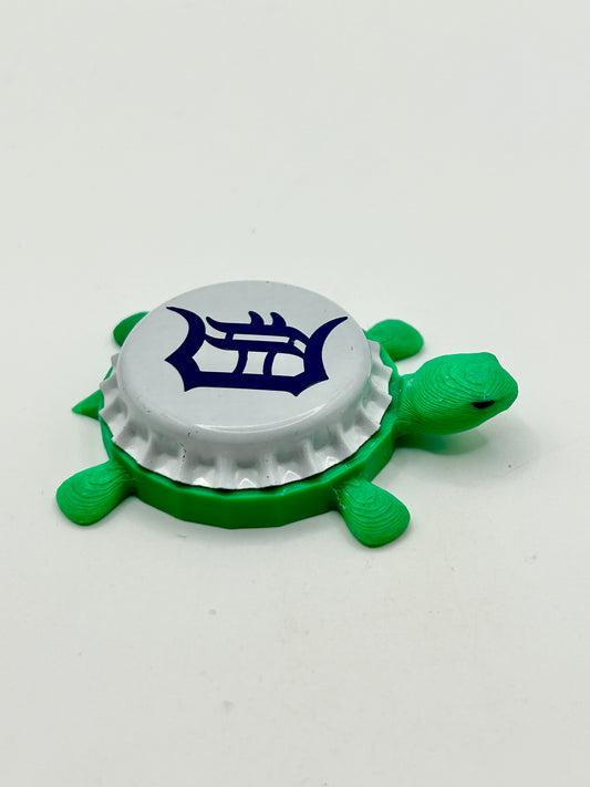 Detroit Tigers - Bottle Cap Magnet Turtle