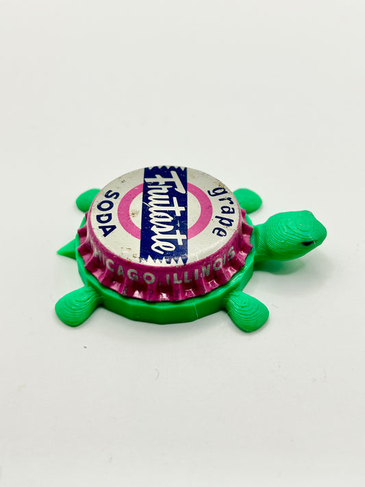 Frutaste Grape Soda - Bottle Cap Magnet Turtle