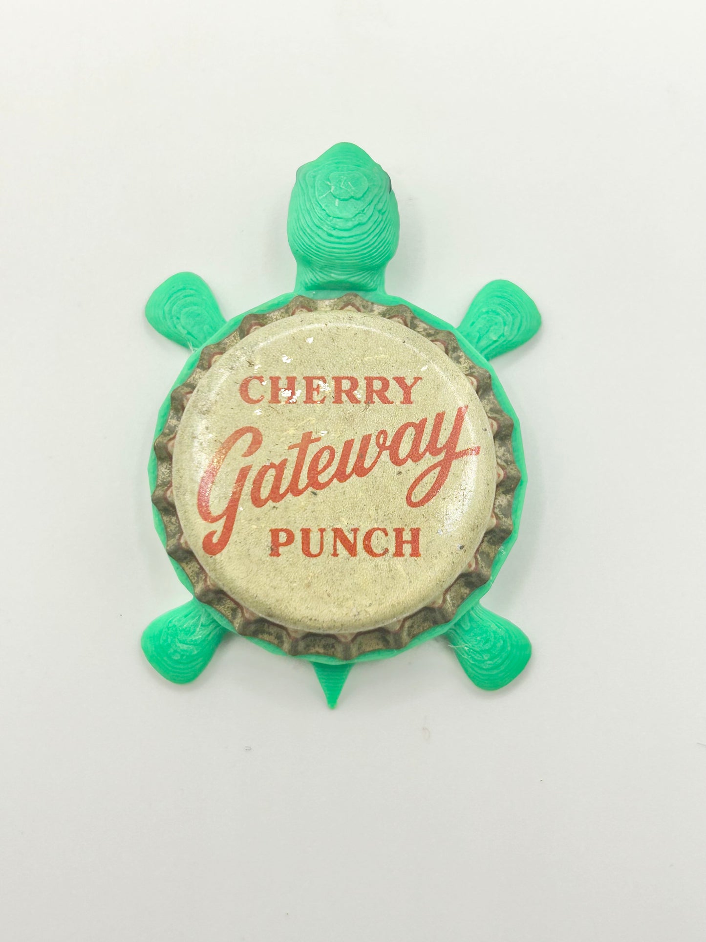 Gateway Cherry Punch Soda (Vintage) - Bottle Cap Magnet Turtle