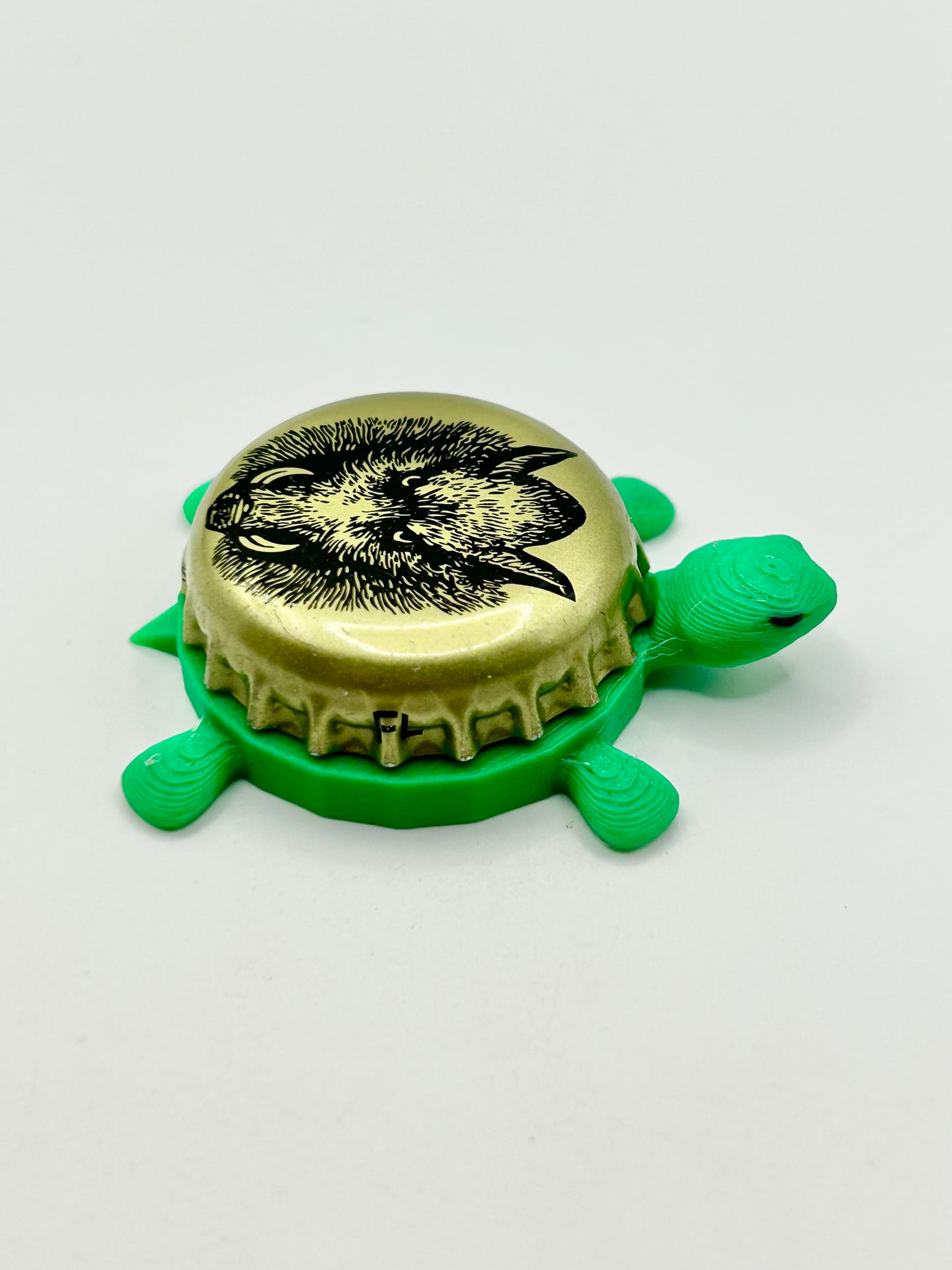 Shipyard Brewing (Wild Boar) - Bottle Cap Magnet Turtle