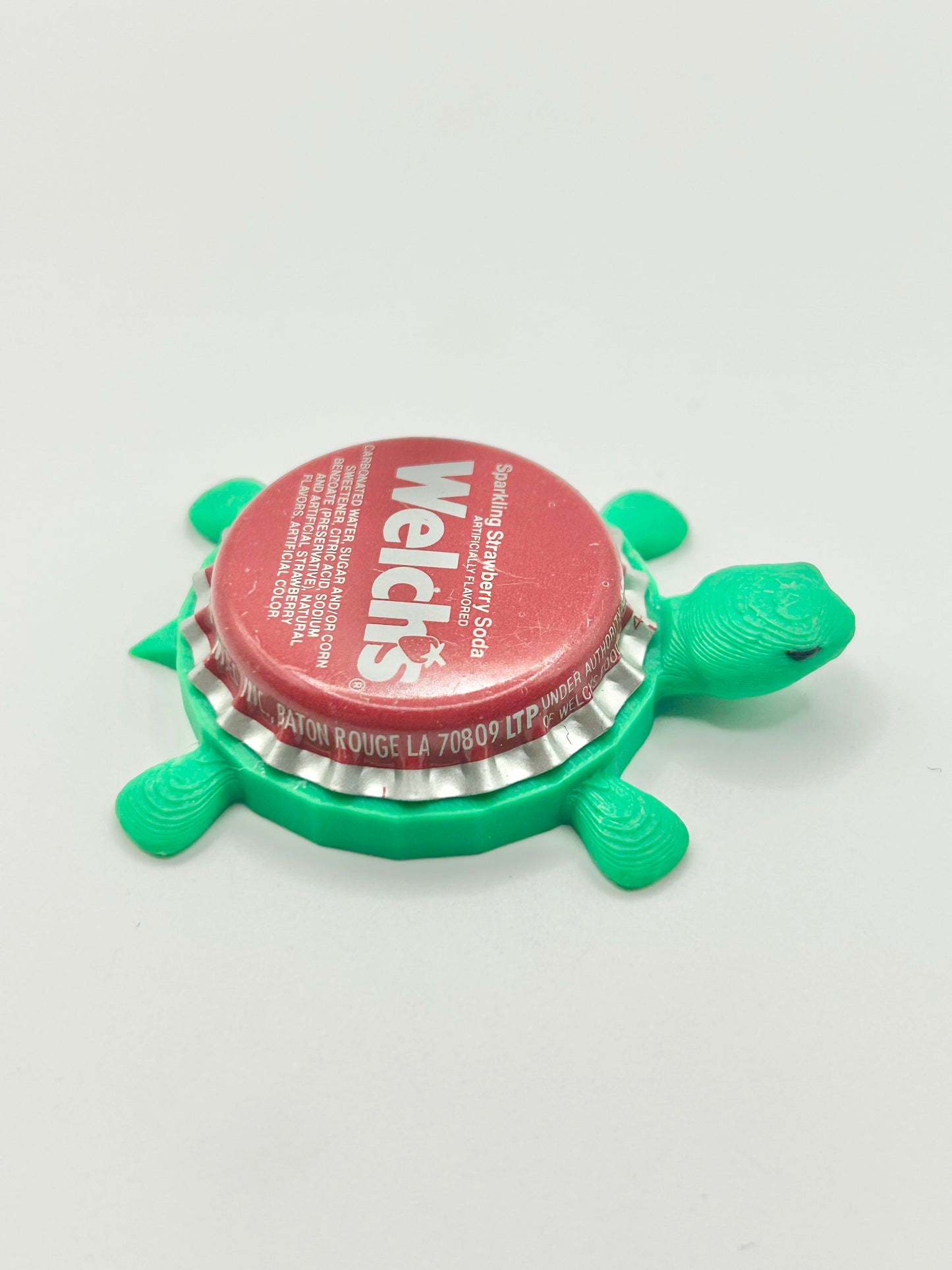Welch’s Strawberry Soda (Vintage) - Bottle Cap Magnet Turtle
